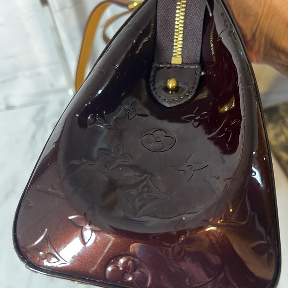 EUC Louis Vuitton Amarante Vernis Brea Bag - Picture 6 of 14